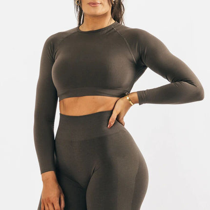 Conjunto deportivo de dos piezas de manga larga y cintura