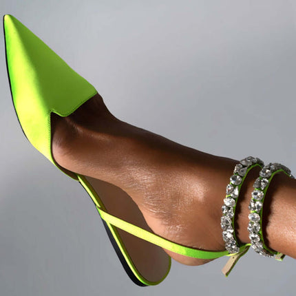 Sandalias planas minimalistas de mujer, color verde neón, material sintético, tiras finas, estilo cómodo