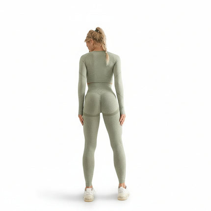 traje de yoga sin costuras en color negro