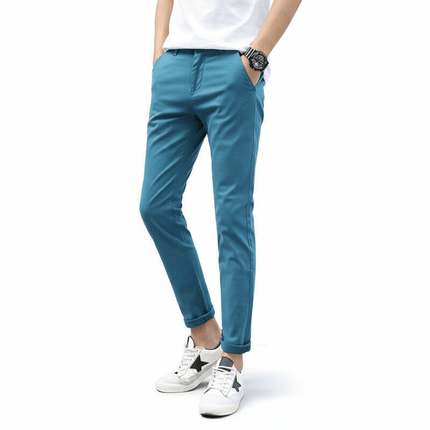 Pantalón casual MRMT de color negro