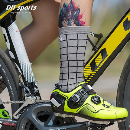 DH SPORTS Professional Riding Cycling Socks Breathable Outdoor Exercise Sports Compression Athletic - tugranalmacen.com