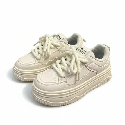 Zapatillas plataforma blancas modernas