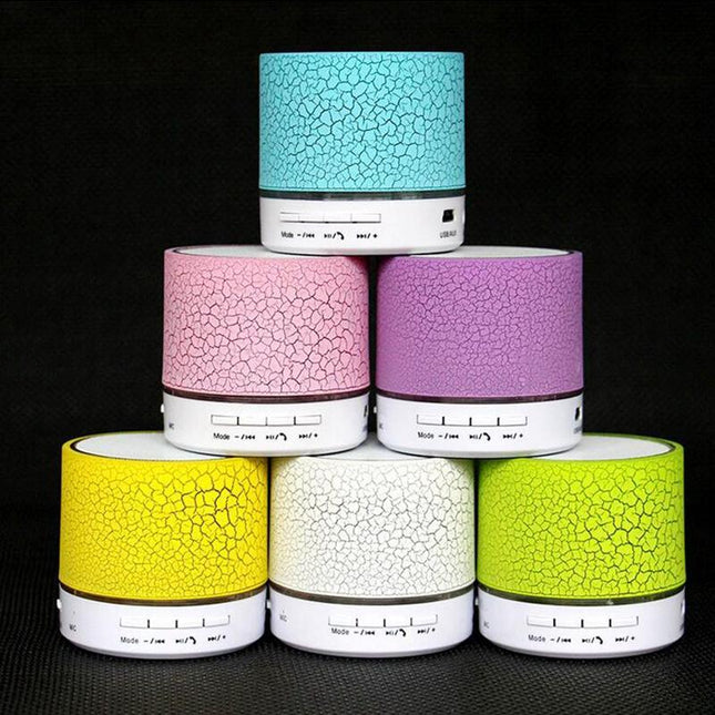 Altavoz Bluetooth LED Mini — Inalámbrico, Portátil y con Luz RGB Multicolor