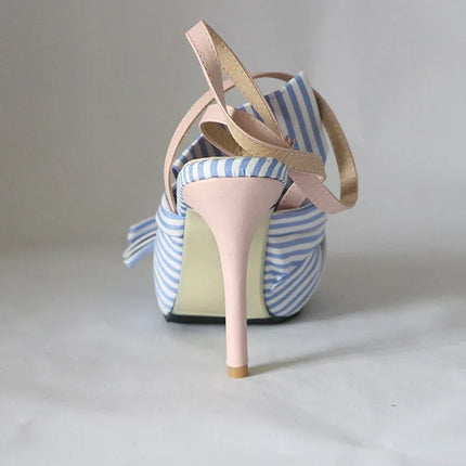 Sandalias de tacón alto con boca de pez y lazo a rayas azules, tiras beige, estilo elegante
