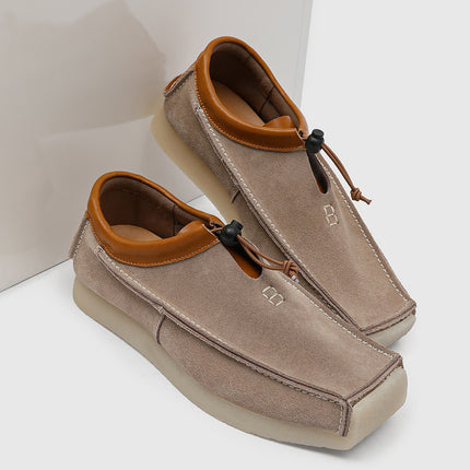 Zapatos sin cordones de cuero gamuza en color beige