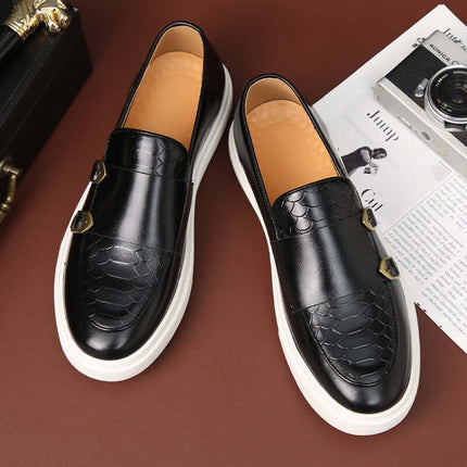 Mocasines marrones con plataforma blanca - Estilo casual elegante