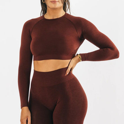 Conjunto deportivo de dos piezas de manga larga y cintura