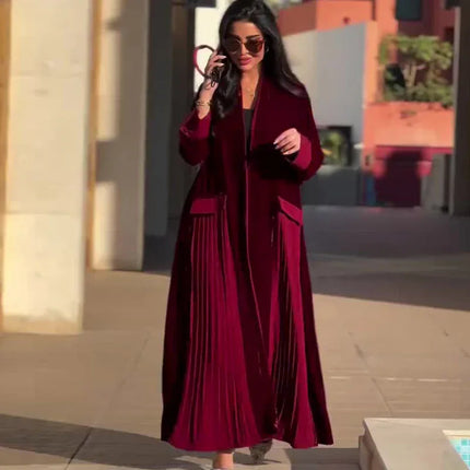 Abrigo Largo Velvet Rouge – Elegancia en Rojo Vino