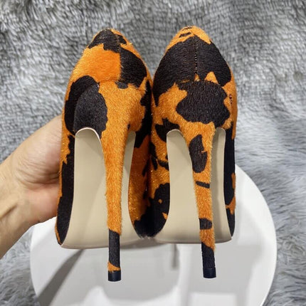 Zapatos de tacón estampado de vaca naranja, material peludo, estilo elegante, Zapatos de tacón con estampado de vaca color na