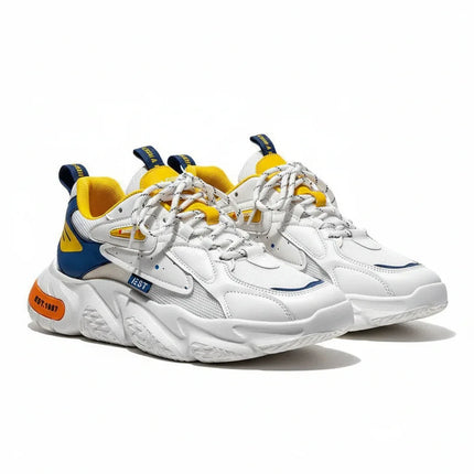zapatillas deportivas urbanas PACE en blanco y naranja