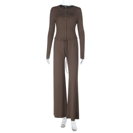 Conjunto de jersey y pantalones marrones para mujer