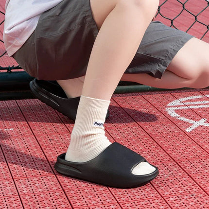 Zapatillas de playa COCCO de suela gruesa, color negro, material sintético, estilo casual