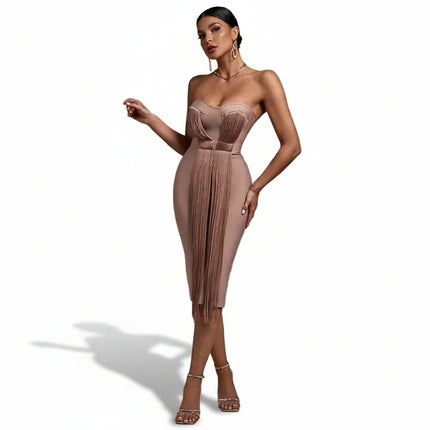Vestido ajustado de Dacron sin tirantes y escote en V