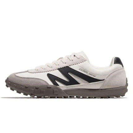 Zapatillas Urban, deportivas blancas y grises, punta redonda en contraste, suela de goma, estilo casual