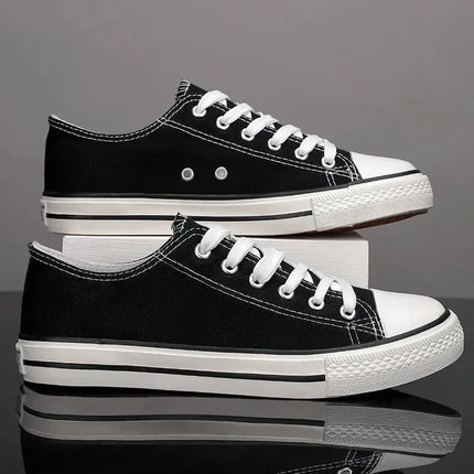 Zapatillas Stann negras de lona con cordones y punta redonda estilo casual