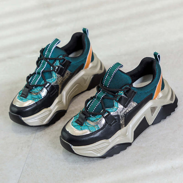 Zapatillas deportivas Chunky FishSkinn color verde y negro, estilo moderno, material sintético y tejido