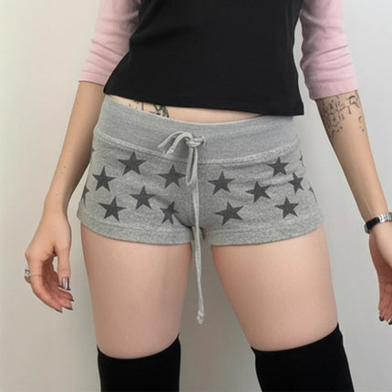 Shorts de terciopelo con pentagramas y cintura baja casual