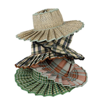 Sombrero de sol ala ancha en fibra vegetal color verde