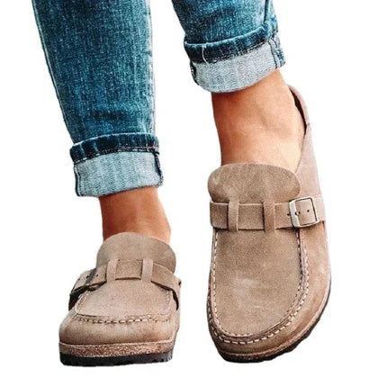 Mocasines de ante vegano con hebilla para hombre en color beige casual