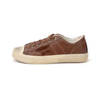 Zapatillas viejas de piel de vaca estilo retro con cordones