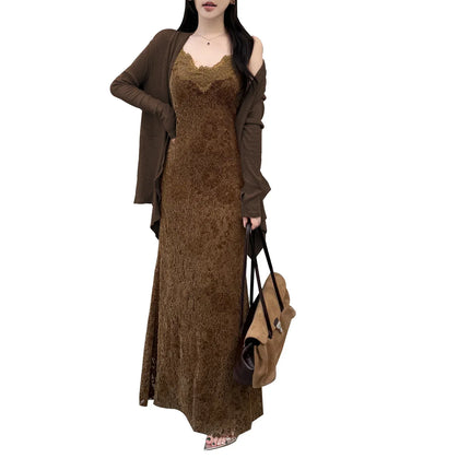 Vestido camisola de encaje ajustado para mujer en color marrón
