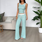 Conjunto deportivo azul de mujer