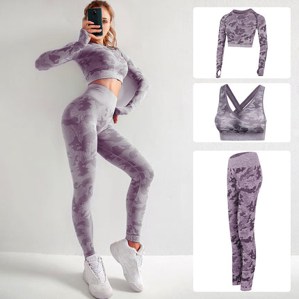 Conjunto deportivo de 3 piezas: Sujetador, Camiseta y Leggings.