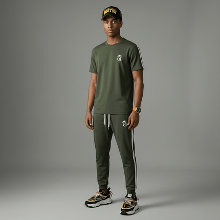 Conjunto deportivo de hombre con bordado - Camiseta y pantalón