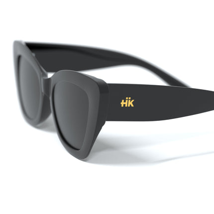 Gafas de sol Hanukeii® Isla Tortuga Black / Black, con lentes de policarbonato y montura ligera.